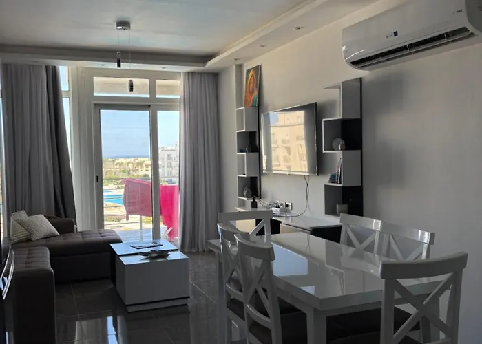Escape - Sunny Apartment *