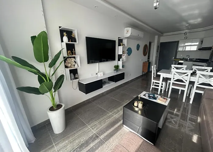 Escape - Sunny Apartment